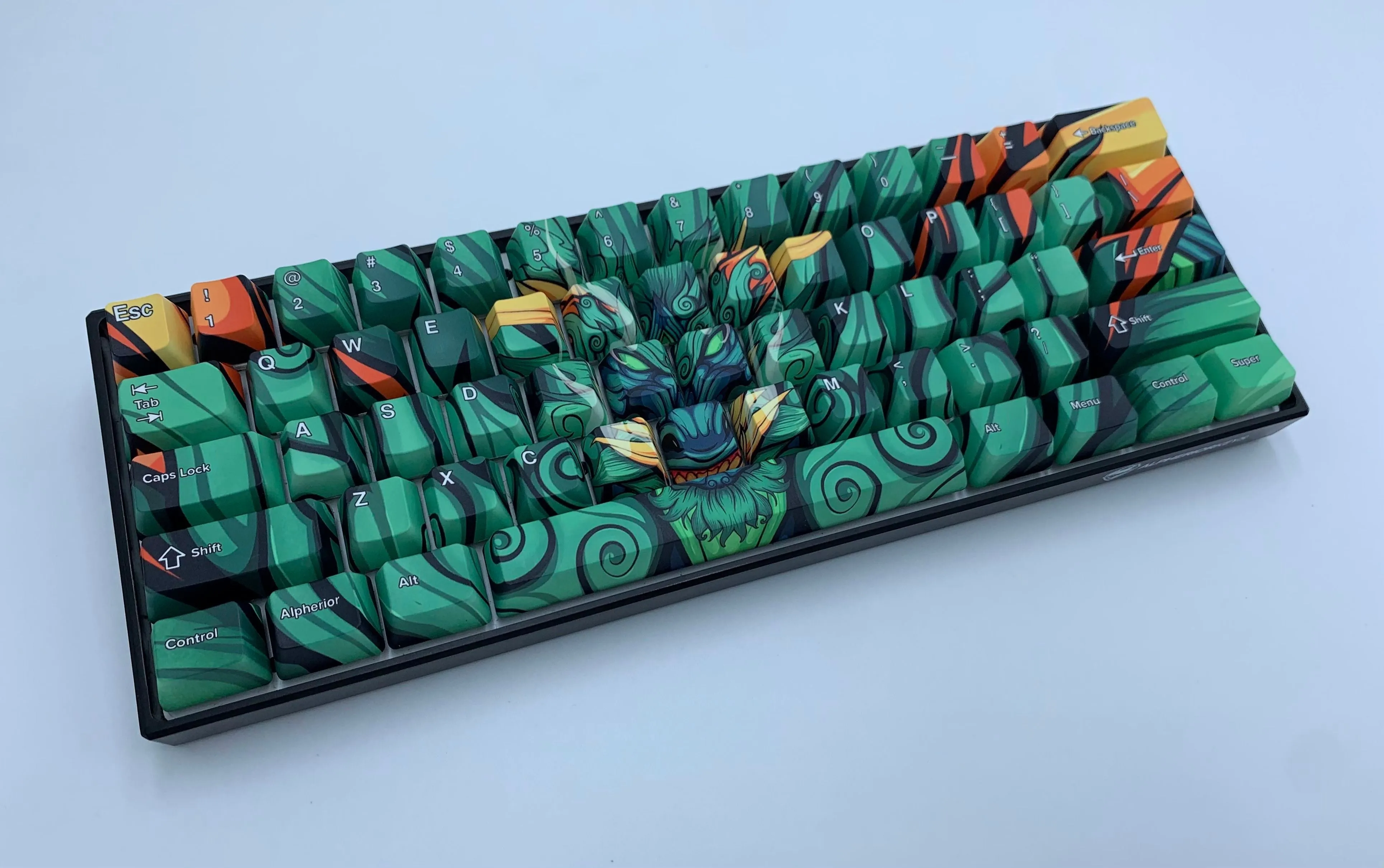 Hayabusa 60% Keyboard - Green Oni Dragon