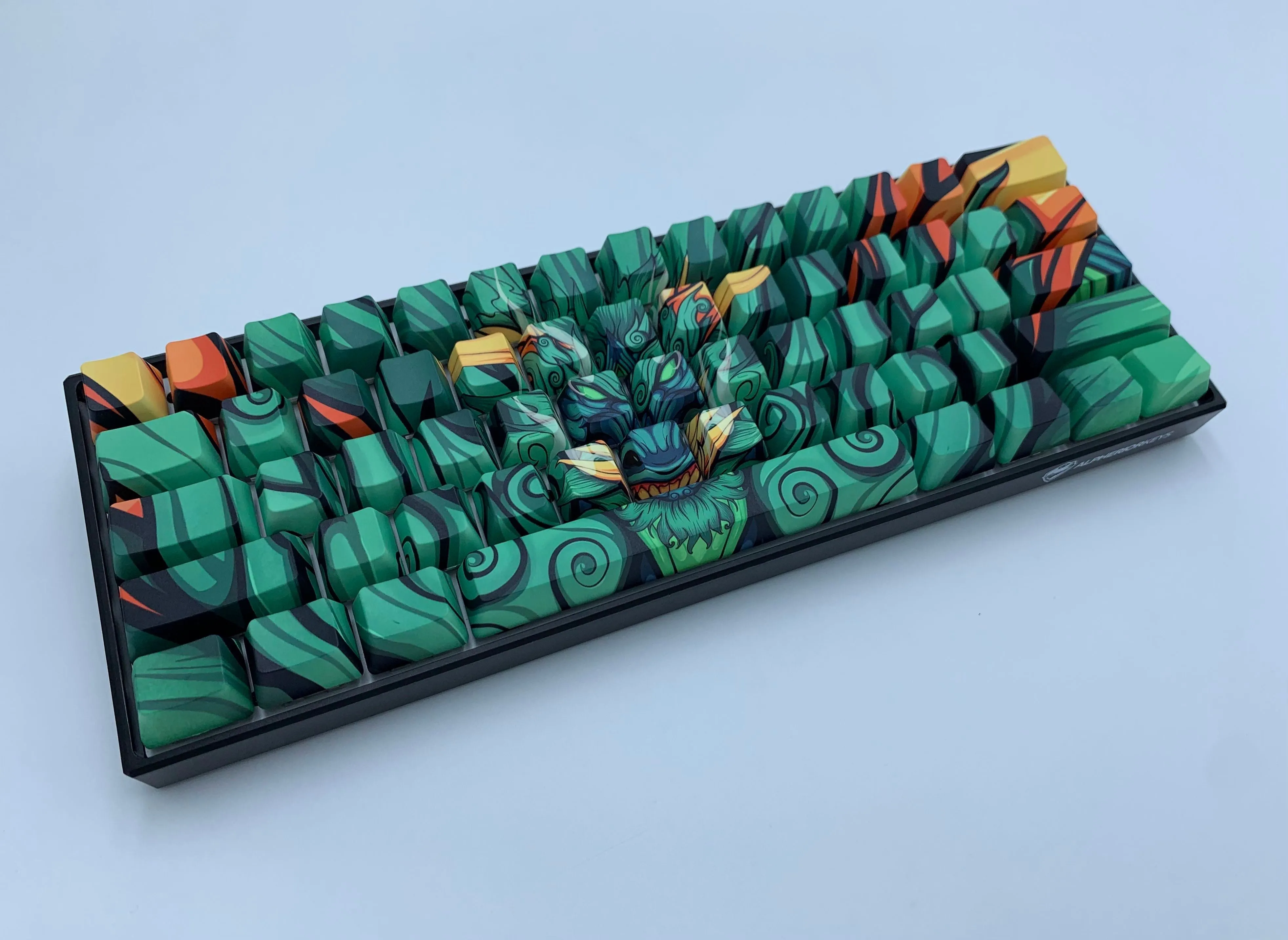 Hayabusa 60% Keyboard - Green Oni Dragon