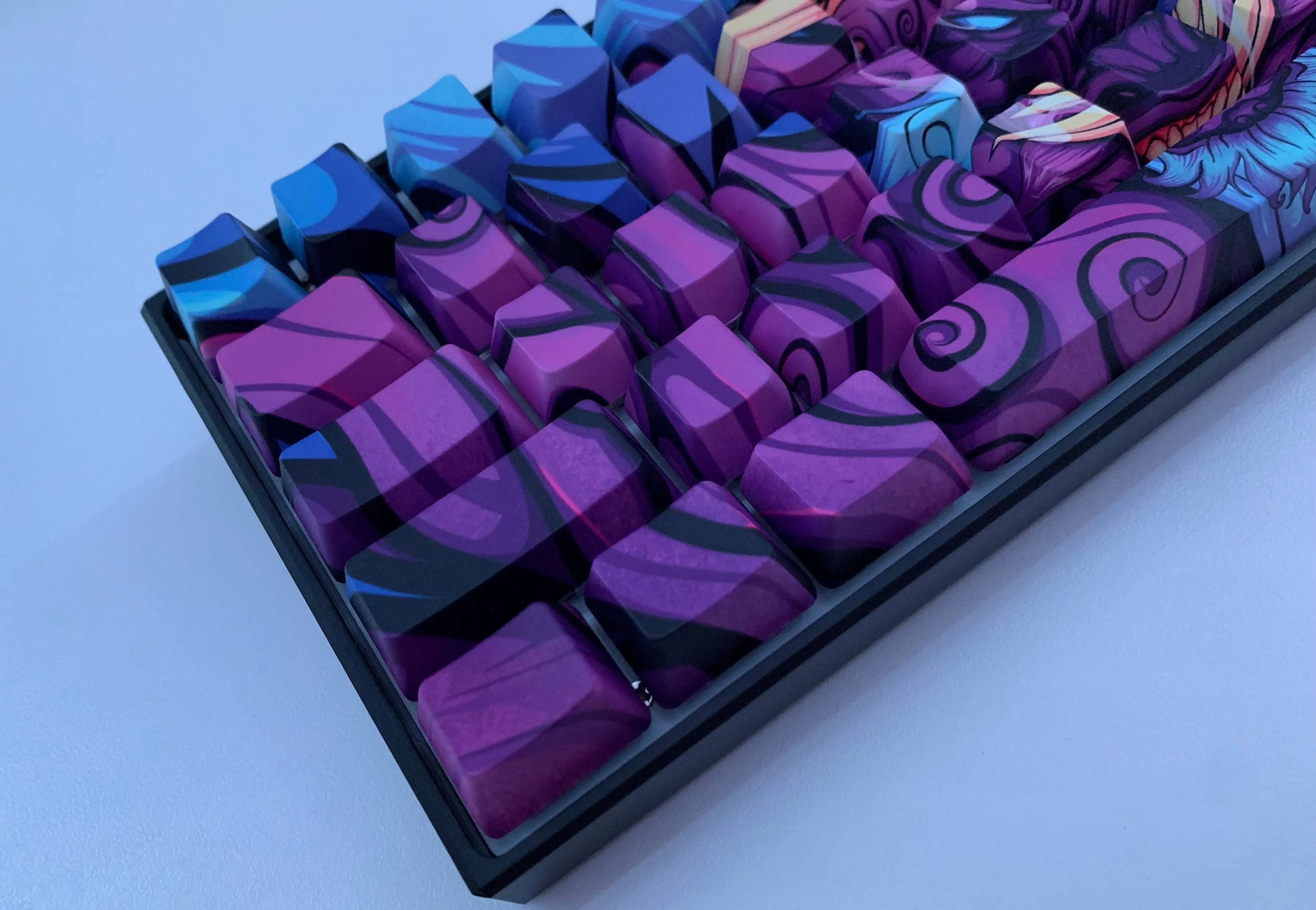 Hayabusa 60% Keyboard - Purple Oni Dragon